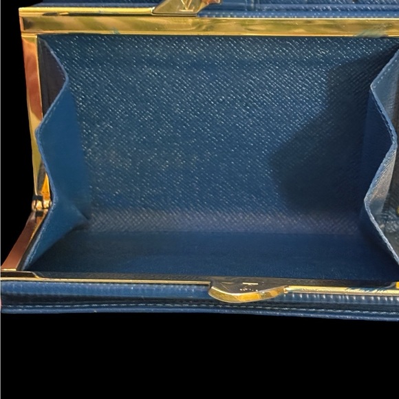 Louis Vuitton Epi Porte Monnaie Viennois Wallet in Toledo Blue - Picture 8 of 14